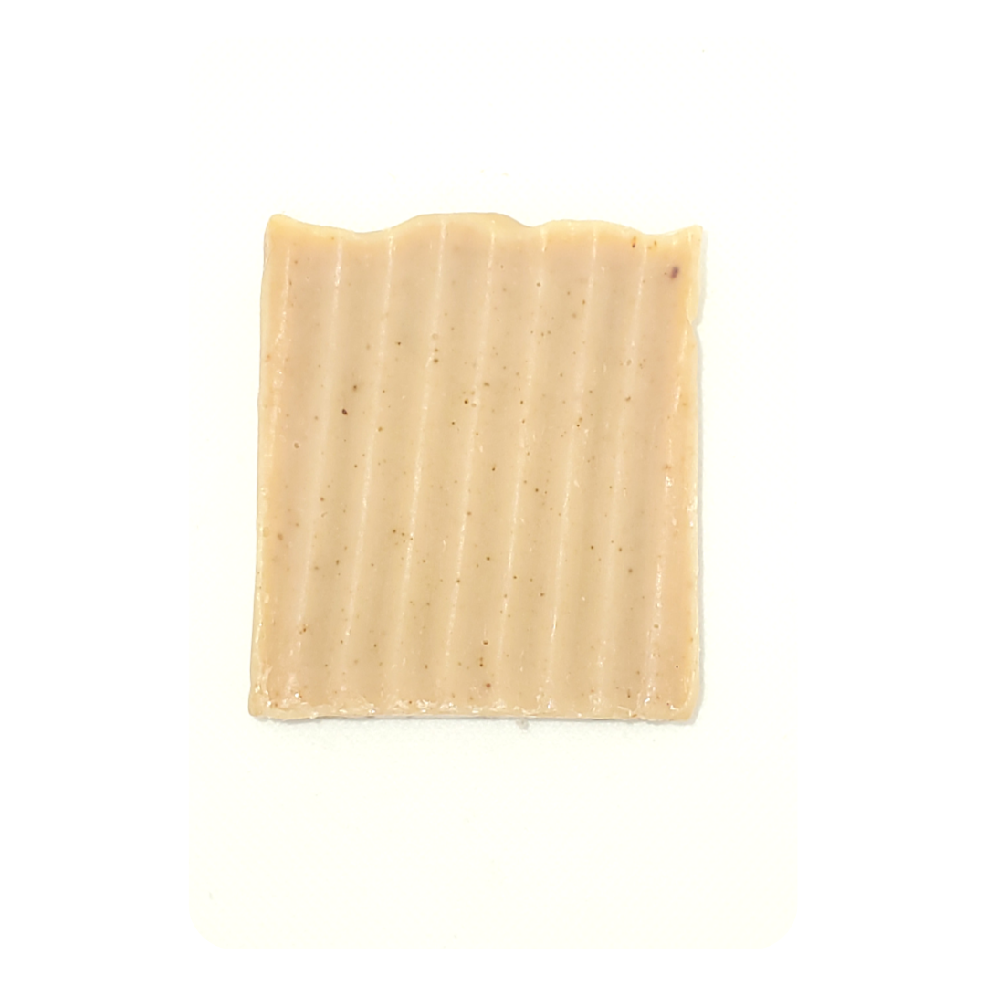3.5 OZ Rosehip powder soap bar with a fresh and earthy lemongrass scent. These soaps are bubbly and cleansing. They are made with all-natural vegan, gluten-free, and eco-friendly products and packaging.  Samples/Travel size (.5oz) is also available.   Ingredients: Olive oil, coconut oil, Shea butter, hemp seed oil, Castor oil, water, lye, essential oils and rosehip powder.